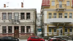 Одноповерховий з аркою-проїздом: історія будинків-близнюків у Луцьку (фото)