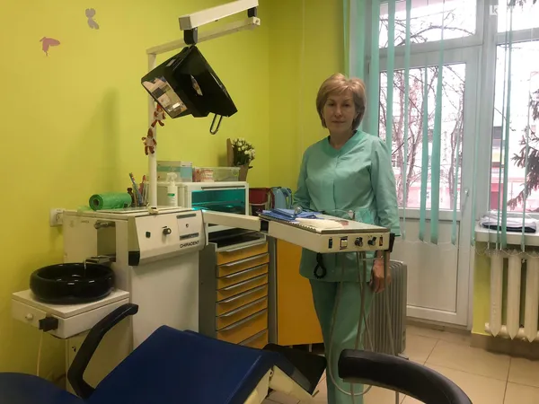 Як зберегти здоров’я дитячих зубів: поради луцької стоматологині