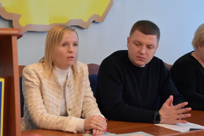 Заступник голови ОДА Тарас Шкітер зустрівся з головами громад Камінь-Каширщини (фото)
