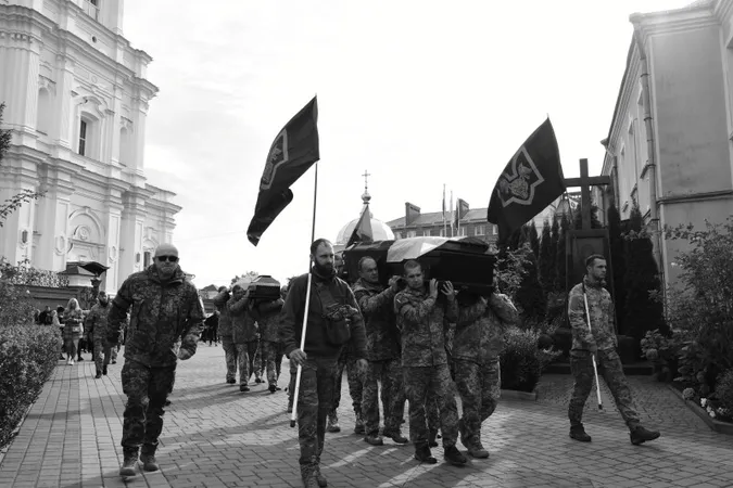 У Луцьку попрощалися з Олексієм Масуровим і Богданом Ніколайчуком (фото)