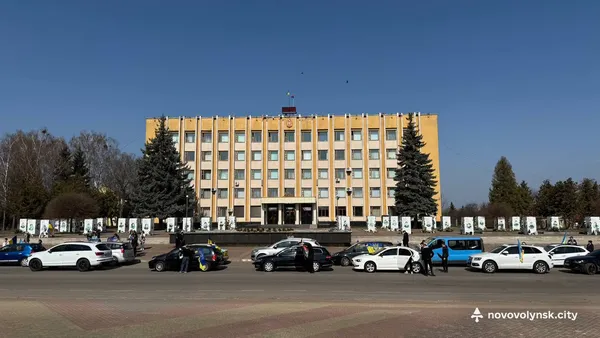 На Волині відбувся автопробіг на підтримку наших Захисників (фото)