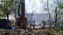 За добу окупанти обстріляли 32 населені пункти Луганщини та Донеччини (фото)