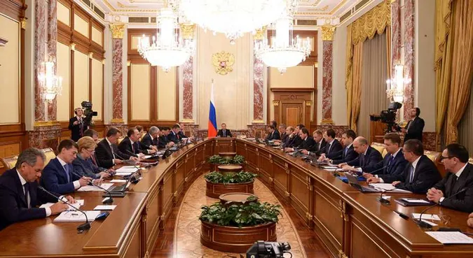 Уряд Росії подав у відставку