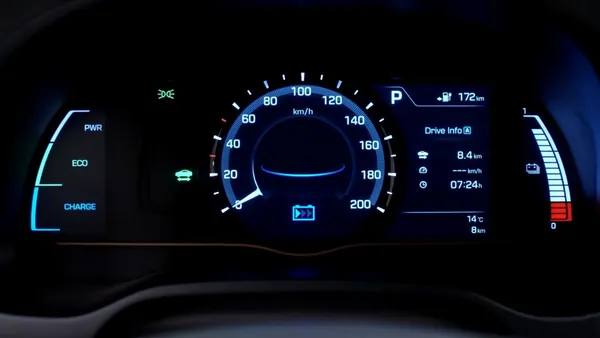 На українському авторинку з'явився перший електромобіль (фото)