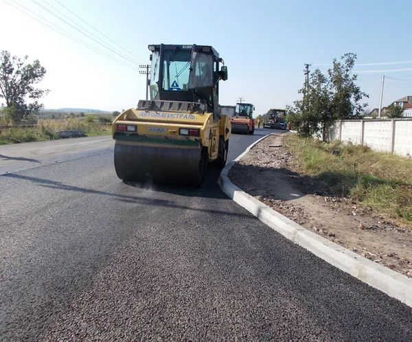 На Волині завершують будувати об'їзну дорогу до кордону (фото)