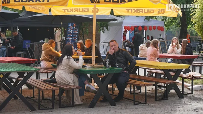 Як минув перший день ювілейного Food Fest у Луцьку (фото)