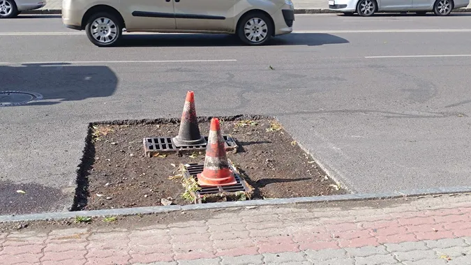 Проспект Волі у Луцьку знову ремонтують (фото)