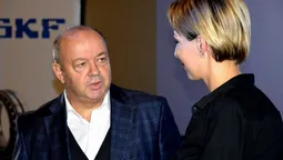 Армійська історія, сльози та онук: гендиректор "SKF Україна" розчулився під час зустрічі у Луцьку (фото)