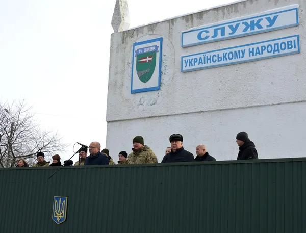 Із «Богом забутої військової частини зробили »лялечку