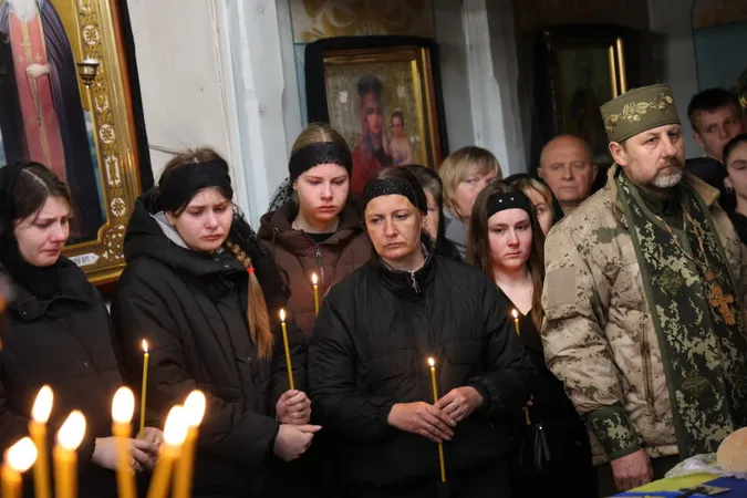 У Луцькій громаді попрощалися з полеглим Героєм Іваном Матвіюком (фото)