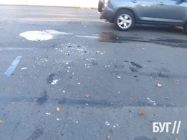 У місті на Волині зіткнулися мотоцикл та легковик (фото)