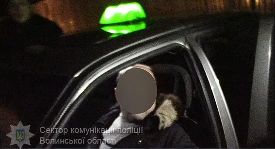 На Волині спіймали сутенера (фото)
