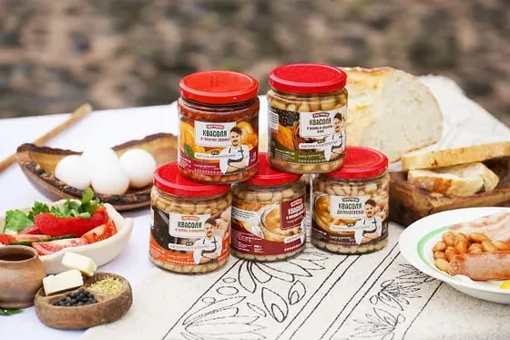 У Клопотенка з'явився власний бренд продуктів: що продає (фото)