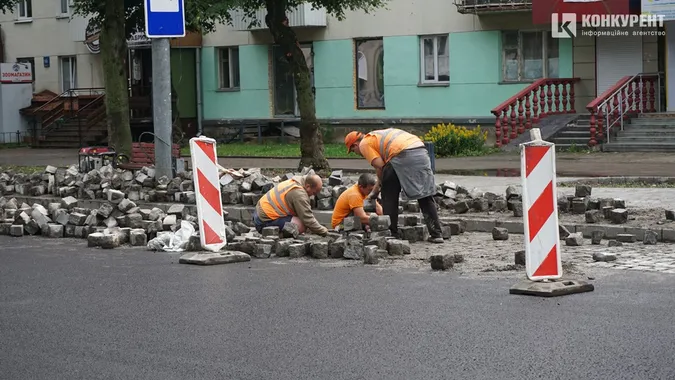 Лучани – проти ремонту доріг під час війни