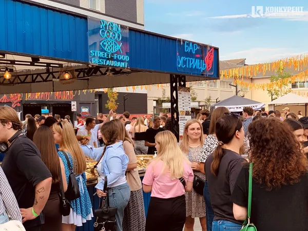 Як у Луцьку відгуляли перший день серпневого FOODFEST (фото)
