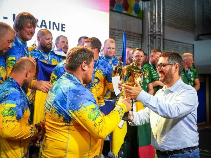 🏆🎣Національна збірна України – абсолютний чемпіон світу з ловлі коропа (фото)
