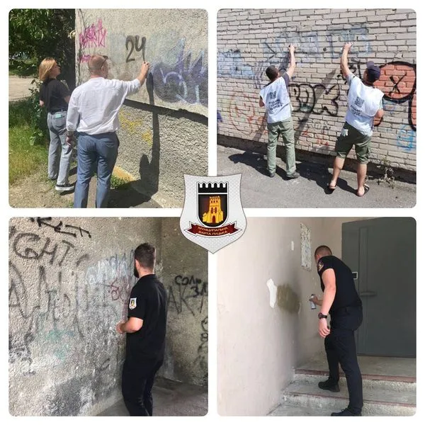 На парканах і фасадах: у Луцьку замалювали адреси сайтів, на яких продають наркотики (фото)
