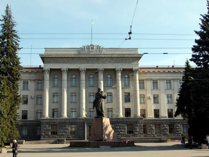Ліквідація кафедри національної безпеки в СНУ: студенти і викладачі вимагають скасувати рішення