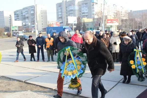 У Луцьку вшанували пам'ять Степана Бандери (фото)