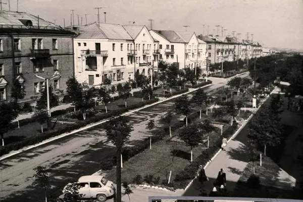 Бульвар Шевченка у Нововолинську. 1962 р.