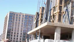 У Луцьку розгорівся скандал через самовільне будівництво біля РАЦСу