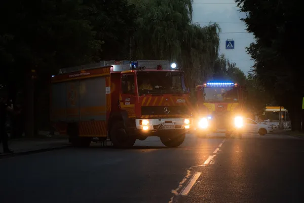 Поліція, пожежні і «швидка»: що коїлося ввечері на Глушець у Луцьку (фото)