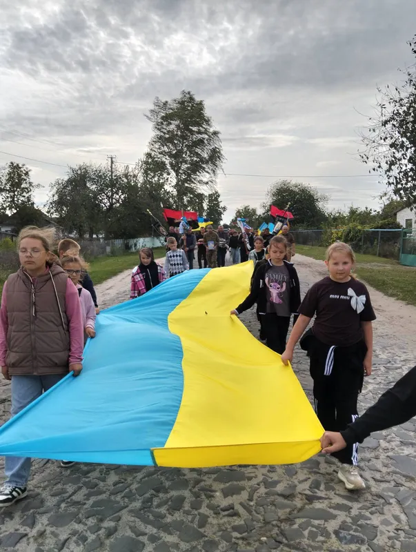 На Волині громада попрощалася з загиблим на Донеччині захисником Андрієм Денисюком
