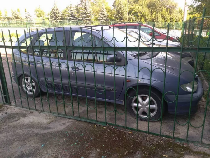 В «Устилузі» в українця через фіктивне доручення забрали Peugeot