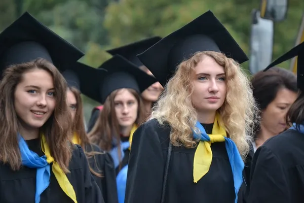 Першокурсників СНУ посвятили у студенти (ФОТОРЕПОРТАЖ)