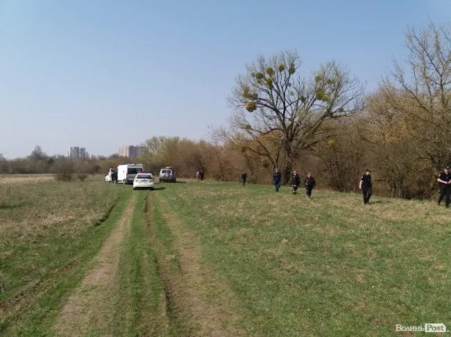Неподалік Луцька автомобіль злетів у Стир: є жертви (фото), – ЗМІ