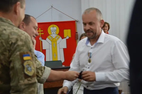 Нагороди  отримувати приємно
