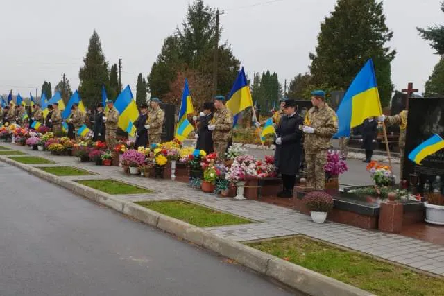 Кого хоронитимуть на Алеї почесних поховань у Гаразджі