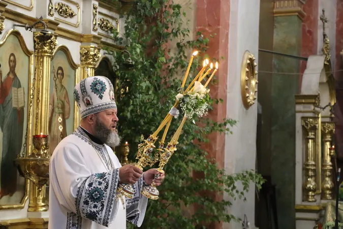 Яким було престольне свято у луцькому соборі Святої Трійці (фото)