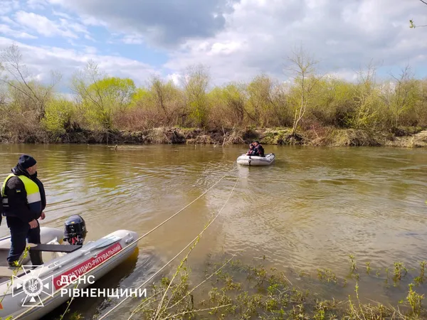 На Рівненщині шукають дитину уже дев’ятий день: до операції залучили десятки рятувальників (фото)