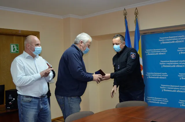 «За безпеку народу»: у Луцьку нагородили ліквідаторів наслідків аварії на ЧАЕС (фото)