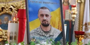 Помер через важку хворобу: на Волині попрощалися із Захисником Василем Муравчуком (фото)