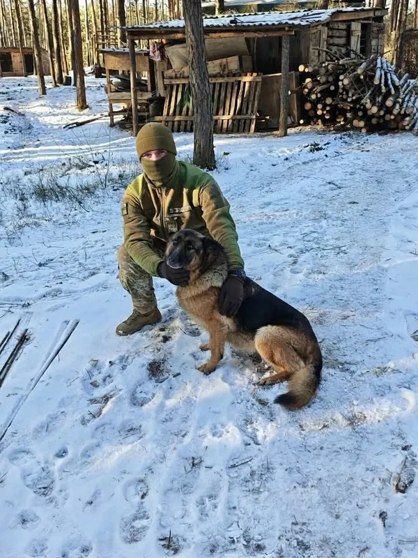 «Вискочили гасити поле під загрозою FPV»: історія прикордонника «Фіна» з Луцька (фото)