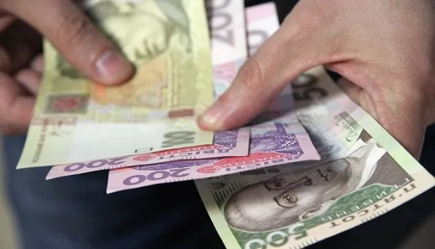 Мін'юст хоче позбавити неплатників аліментів права керувати автомобілем 