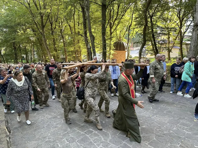 «Освячені правдою»: на Тернопільщині відбулося Всеукраїнське військове паломництво (фото)