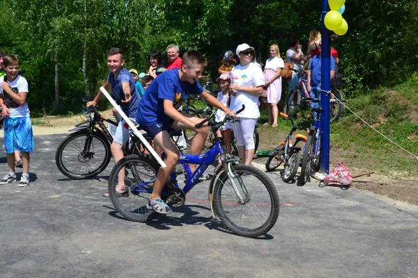 «Boratyn Sport Fest 2018»: біля Луцька стартував спортивно-розважальний фестиваль (фото)