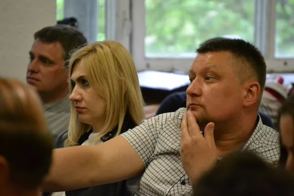 Лучани обговорення росту ціни за проїзд у тролейбусах проігнорували (фото)