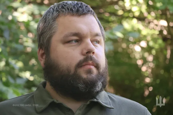 «Зв’язок має працювати, як швейцарський годинник»: інженер з Луцька став головним сержантом у 100-й бригаді (фото)
