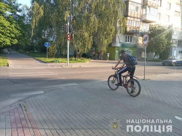 У Луцьку на «зебрі» збили 63-річного чоловіка – водій втік з місця ДТП (відео)