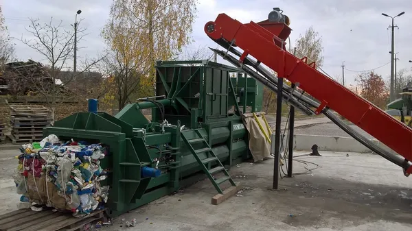 Загроза сміттєвого колапсу у Луцьку: через рік не буде куди вивозити відходи