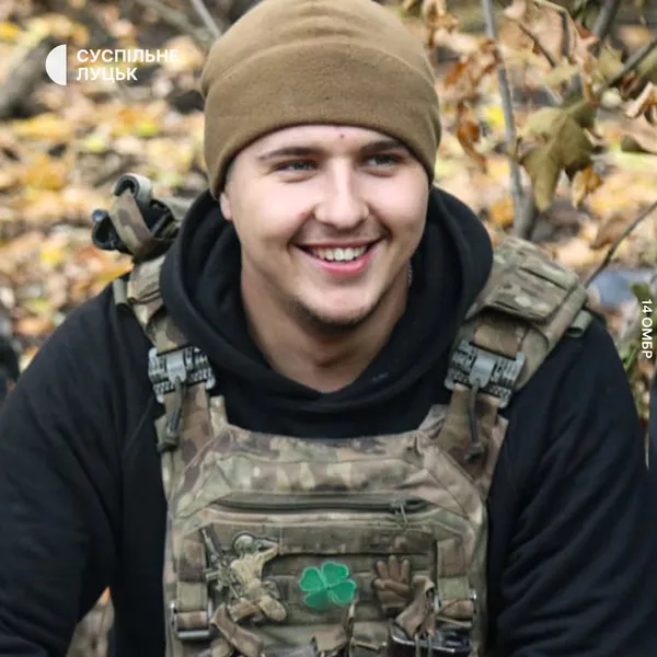 «Посмішка, втома, жарти...»: у мережі показали емоції бійців 14 ОМБр після важкого бою (фото)