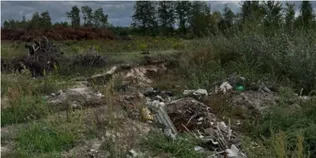 Біля водойми на Ковельщині влаштували сміттєзвалище: хто має його прибрати (фото)