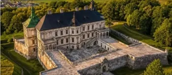 Тут жив алхімік і досі бачать привид: що приховує 400-річний замок на Львівщині, який називали «Другим Версалем» (фото)