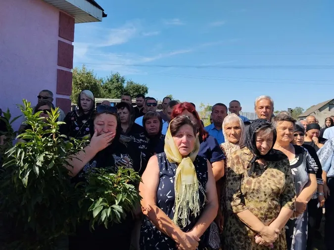 На Волині попрощалися з воїном Миколою Кузнєчихіним