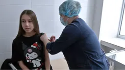 У календарі обов’язкових щеплень – вакцина проти ВПЛ: як у Луцьку захищають дівчат від онкоризиків
