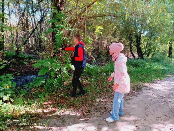 На Волині досліджували дику природу Стоходу: шукали бобрів, а зустріли норку та червонокнижного птаха (фото)